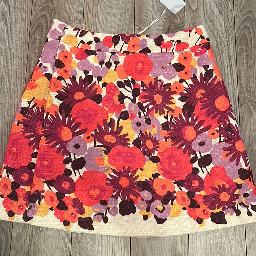NWOT Flora Bea Dixie Skirt Tweed Floral with Gold Lurex - Small